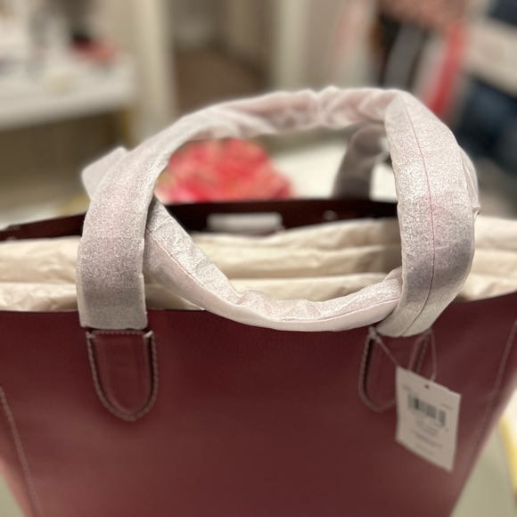 Coach Rouge Pink Derby Tote NWT - Picture 8 of 8